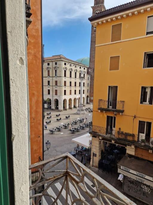 Altea'S Sweet Home In Piazza,Basilica Palladiana ヴィチェンツァ エクステリア 写真